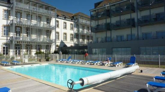 Studio Duplex Dans Residence De Standing Avec Piscine, Vue Sur Mer Le Croisic Eksteriør bilde